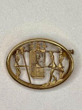 1890-1910s Turn of the Century Vintage Gold-Tone Figural Brooch - French Déposé